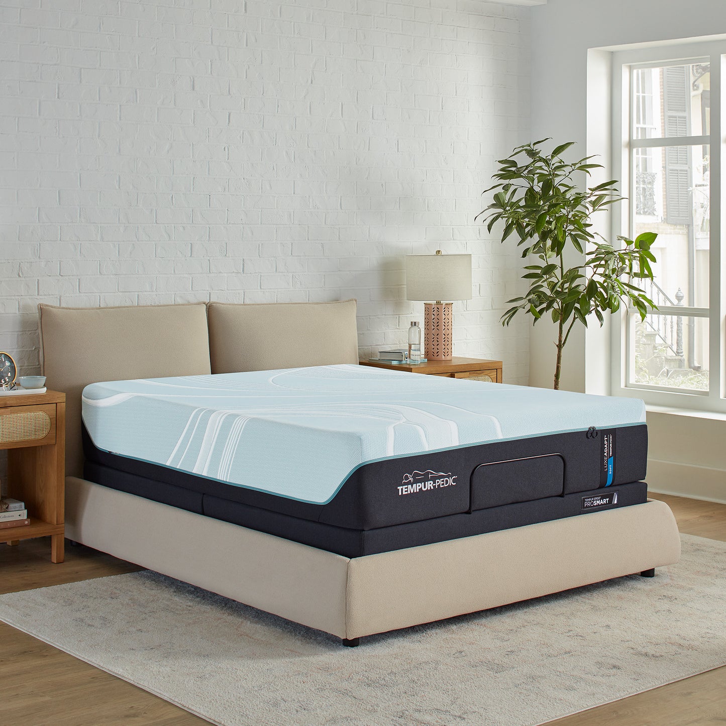 Tempur-Pedic® TEMPUR-LuxeAdapt®  2.0